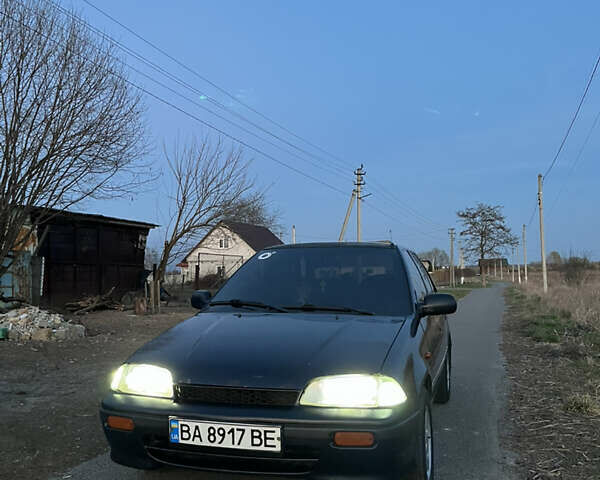 Синій Сузукі Свифт, об'ємом двигуна 1.3 л та пробігом 140 тис. км за 1800 $, фото 12 на Automoto.ua