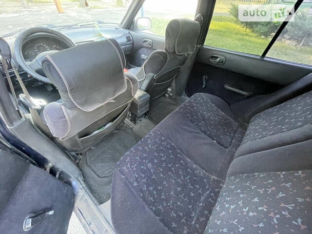 Синий Сузуки Свифт, объемом двигателя 1.3 л и пробегом 255 тыс. км за 1100 $, фото 5 на Automoto.ua