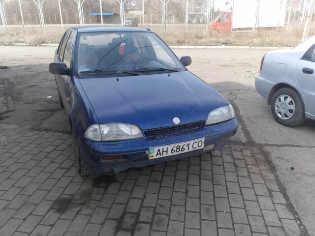 Синій Сузукі Свифт, об'ємом двигуна 1.3 л та пробігом 1 тис. км за 894 $, фото 1 на Automoto.ua