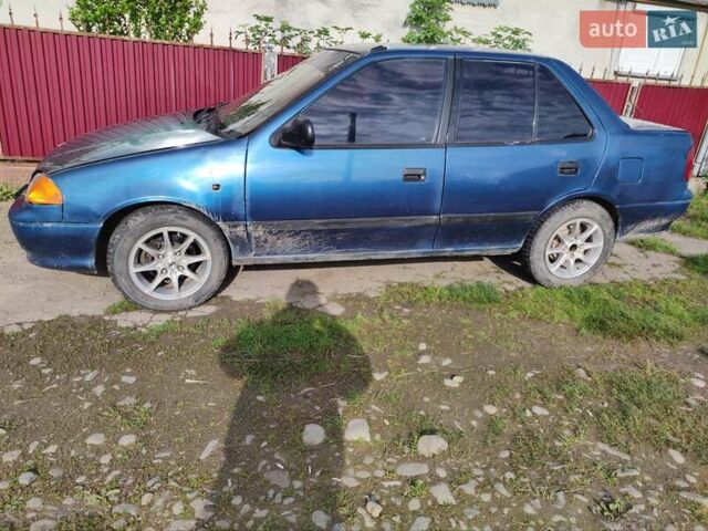Синій Сузукі Свифт, об'ємом двигуна 1.6 л та пробігом 170 тис. км за 750 $, фото 2 на Automoto.ua