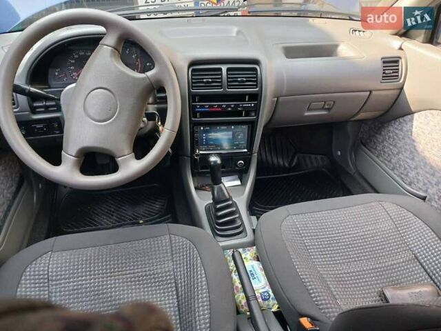 Синий Сузуки Свифт, объемом двигателя 1.3 л и пробегом 78 тыс. км за 2400 $, фото 6 на Automoto.ua