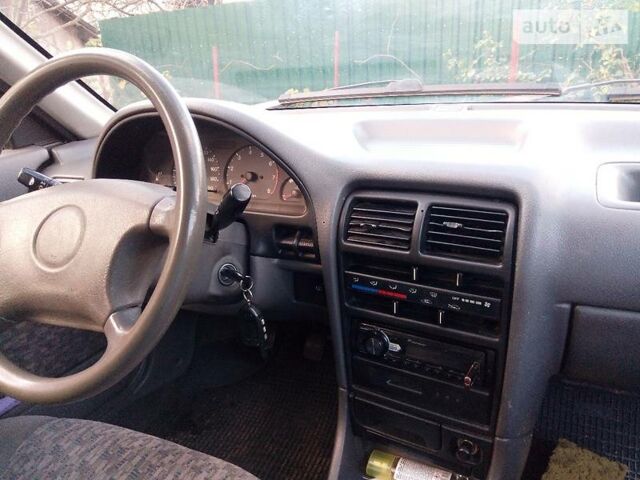 Синій Сузукі Свифт, об'ємом двигуна 1.3 л та пробігом 143 тис. км за 1500 $, фото 1 на Automoto.ua