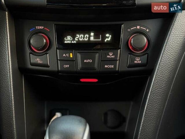 Зелений Сузукі Свифт, об'ємом двигуна 1.2 л та пробігом 138 тис. км за 8700 $, фото 28 на Automoto.ua