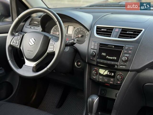 Зелений Сузукі Свифт, об'ємом двигуна 1.2 л та пробігом 138 тис. км за 8700 $, фото 19 на Automoto.ua