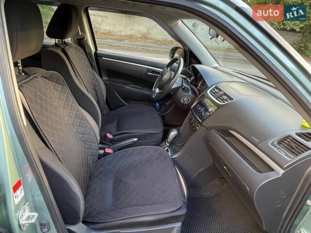 Зелений Сузукі Свифт, об'ємом двигуна 1.24 л та пробігом 136 тис. км за 7700 $, фото 2 на Automoto.ua