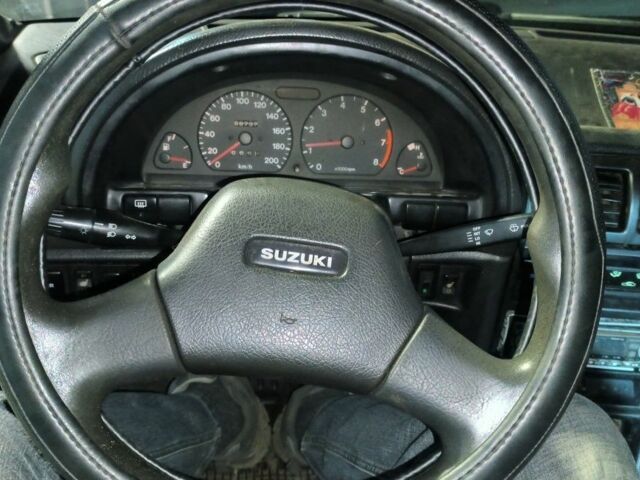 Зеленый Сузуки Свифт, объемом двигателя 1.6 л и пробегом 70 тыс. км за 850 $, фото 10 на Automoto.ua