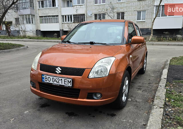 Оранжевый Сузуки Свифт, объемом двигателя 1.33 л и пробегом 196 тыс. км за 4800 $, фото 5 на Automoto.ua