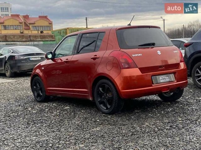 Помаранчевий Сузукі Свифт, об'ємом двигуна 1.49 л та пробігом 252 тис. км за 5090 $, фото 5 на Automoto.ua