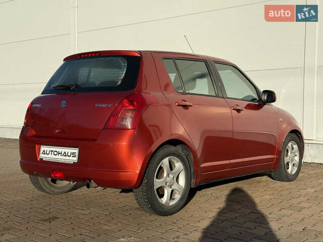 Оранжевый Сузуки Свифт, объемом двигателя 1.49 л и пробегом 217 тыс. км за 6100 $, фото 5 на Automoto.ua