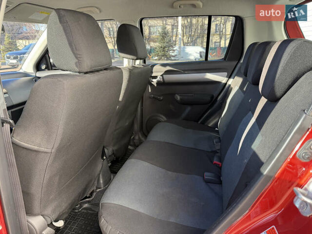 Оранжевый Сузуки Свифт, объемом двигателя 1.49 л и пробегом 217 тыс. км за 6100 $, фото 10 на Automoto.ua