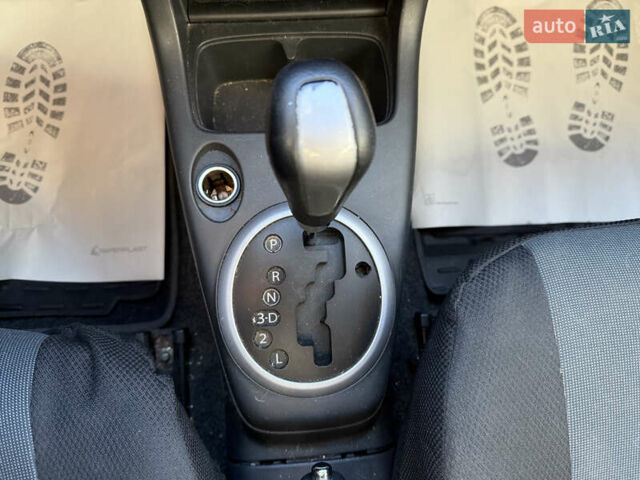 Оранжевый Сузуки Свифт, объемом двигателя 1.49 л и пробегом 217 тыс. км за 6100 $, фото 14 на Automoto.ua