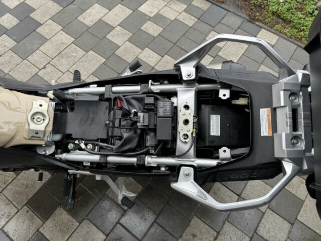 Сузукі В-Шторм, об'ємом двигуна 1 л та пробігом 0 тис. км за 9200 $, фото 14 на Automoto.ua