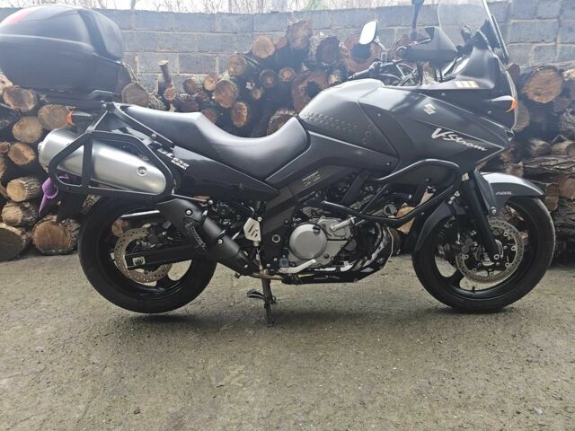 Сузукі В-Шторм, об'ємом двигуна 0.65 л та пробігом 0 тис. км за 5300 $, фото 1 на Automoto.ua