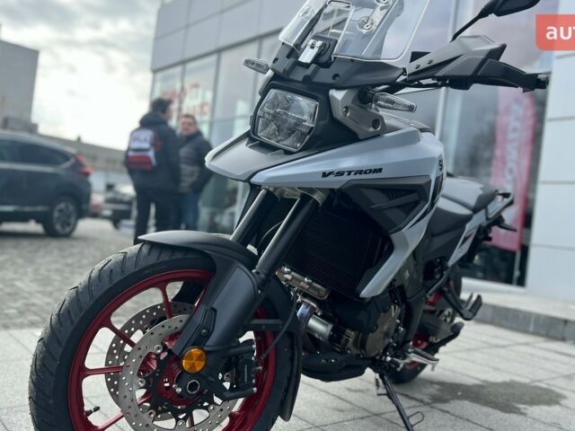 купить новое авто Сузуки В-Шторм 2023 года от официального дилера Дніпромотор Сузуки фото