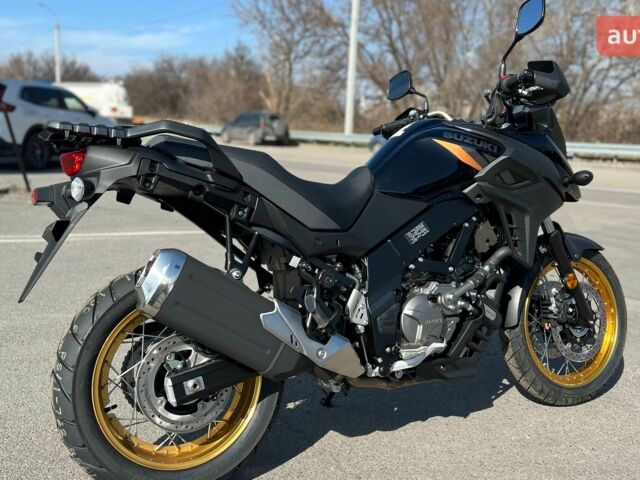 купить новое авто Сузуки В-Шторм 2024 года от официального дилера Дніпромотор Сузуки фото