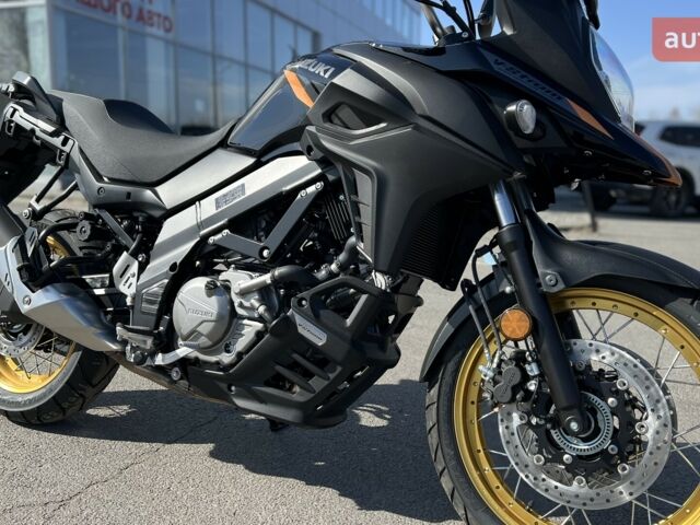 купить новое авто Сузуки В-Шторм 2024 года от официального дилера Дніпромотор Сузуки фото