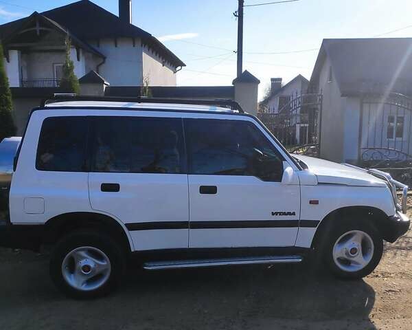 Білий Сузукі Вітара, об'ємом двигуна 1.6 л та пробігом 401 тис. км за 4800 $, фото 6 на Automoto.ua