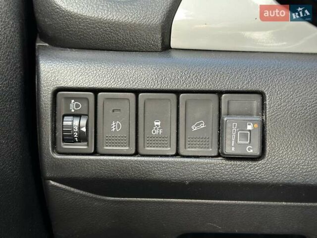 Білий Сузукі Вітара, об'ємом двигуна 1.59 л та пробігом 155 тис. км за 14700 $, фото 18 на Automoto.ua