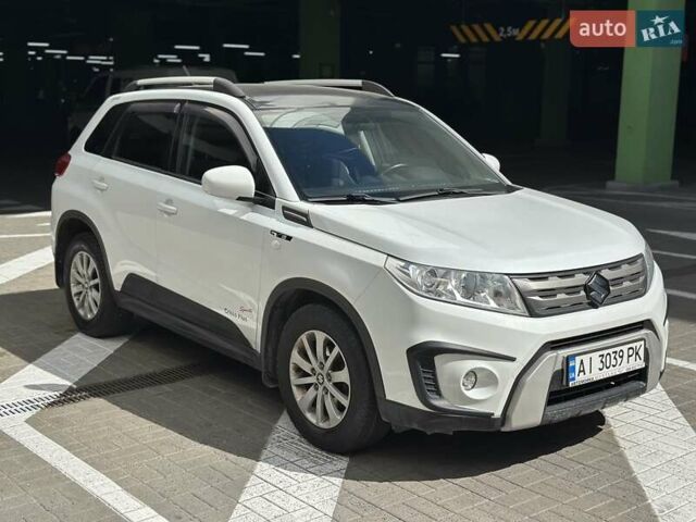 Білий Сузукі Вітара, об'ємом двигуна 1.59 л та пробігом 155 тис. км за 14700 $, фото 12 на Automoto.ua