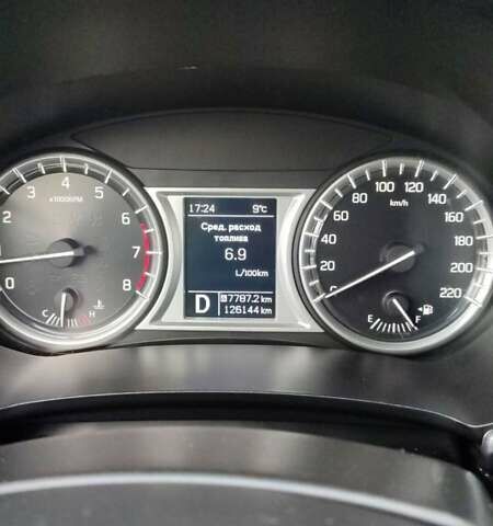 Белый Сузуки Витара, объемом двигателя 1.59 л и пробегом 128 тыс. км за 12500 $, фото 10 на Automoto.ua