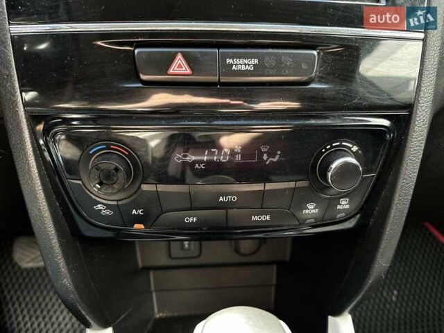 Білий Сузукі Вітара, об'ємом двигуна 1.59 л та пробігом 155 тис. км за 14700 $, фото 26 на Automoto.ua