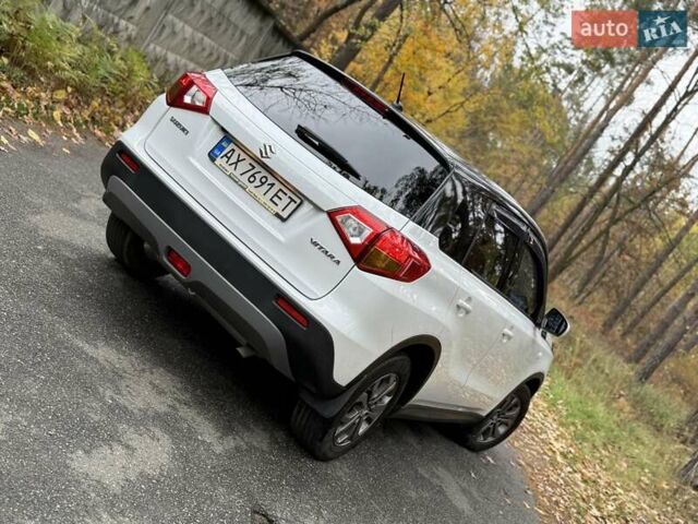 Сузукі Вітара 2017 у Києві на Automoto.ua Білий Сузукі Вітара, об'ємом двигуна 1.59 л та пробігом 61 тис. км за 16500 $, фото 5 на Automoto.ua