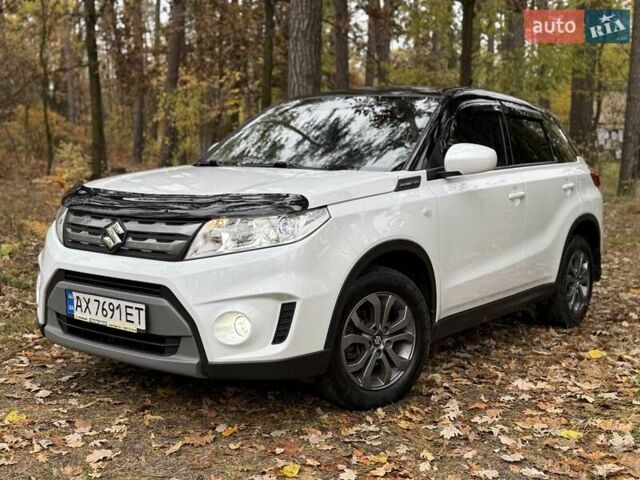 Сузукі Вітара 2017 у Києві на Automoto.ua Білий Сузукі Вітара, об'ємом двигуна 1.59 л та пробігом 61 тис. км за 16500 $, фото 11 на Automoto.ua