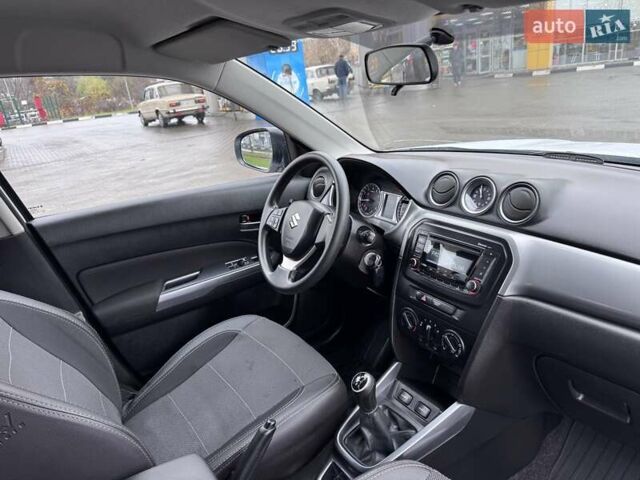 Білий Сузукі Вітара, об'ємом двигуна 1.59 л та пробігом 176 тис. км за 10800 $, фото 3 на Automoto.ua
