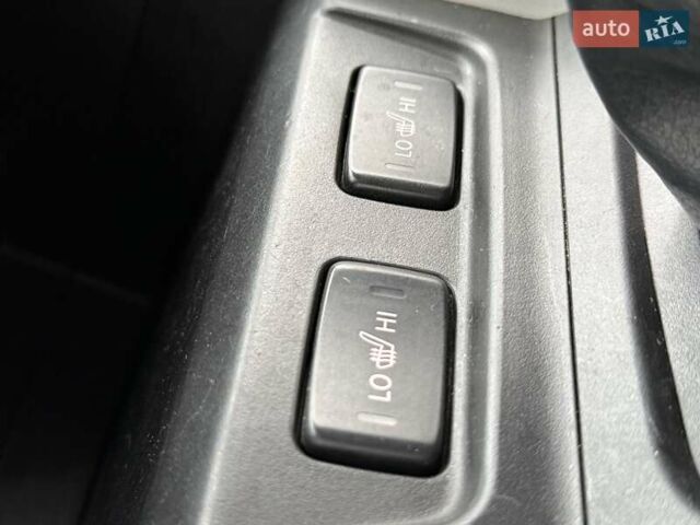 Сузукі Вітара 2017 у Києві на Automoto.ua Білий Сузукі Вітара, об'ємом двигуна 1.59 л та пробігом 61 тис. км за 16500 $, фото 21 на Automoto.ua