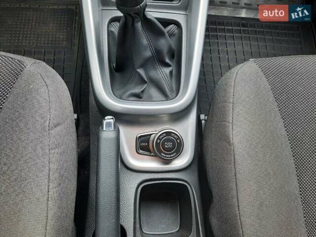 Белый Сузуки Витара, объемом двигателя 1.59 л и пробегом 71 тыс. км за 14999 $, фото 14 на Automoto.ua