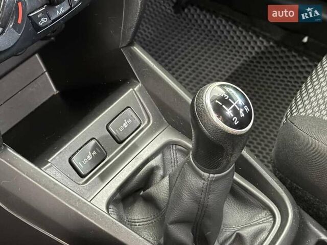 Белый Сузуки Витара, объемом двигателя 1.6 л и пробегом 134 тыс. км за 13940 $, фото 12 на Automoto.ua