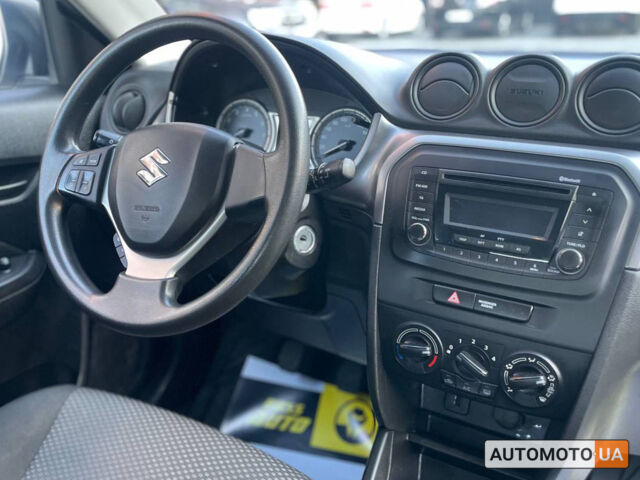 Белый Сузуки Витара, объемом двигателя 1 л и пробегом 114 тыс. км за 13300 $, фото 13 на Automoto.ua