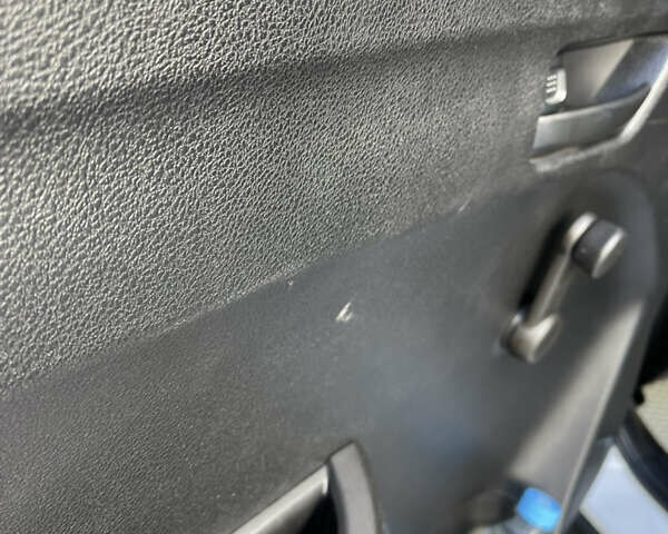 Білий Сузукі Вітара, об'ємом двигуна 1.59 л та пробігом 115 тис. км за 17000 $, фото 17 на Automoto.ua