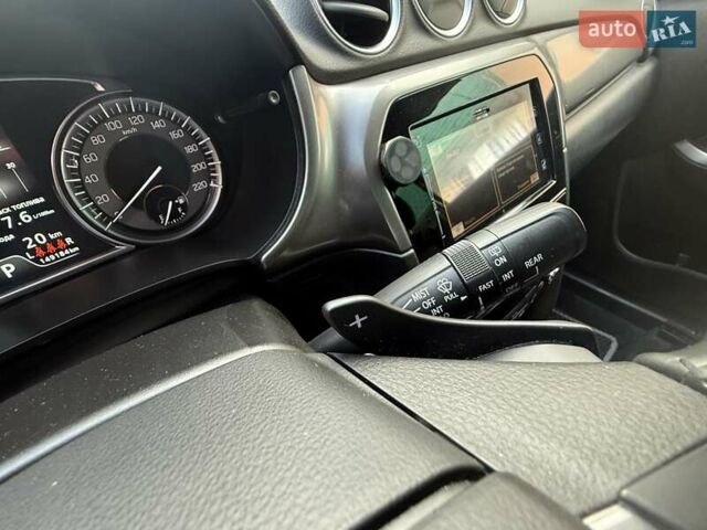 Белый Сузуки Витара, объемом двигателя 1.37 л и пробегом 149 тыс. км за 16400 $, фото 10 на Automoto.ua