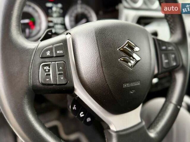 Белый Сузуки Витара, объемом двигателя 1.37 л и пробегом 52 тыс. км за 18300 $, фото 33 на Automoto.ua