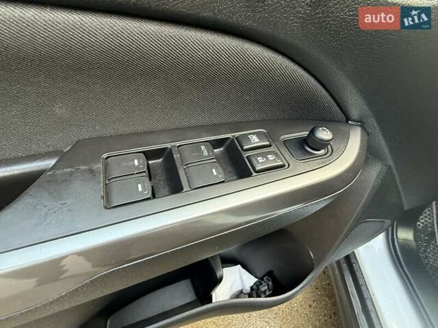 Белый Сузуки Витара, объемом двигателя 1.37 л и пробегом 149 тыс. км за 16400 $, фото 14 на Automoto.ua