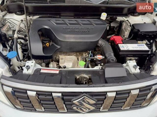 Белый Сузуки Витара, объемом двигателя 1.37 л и пробегом 52 тыс. км за 18300 $, фото 47 на Automoto.ua