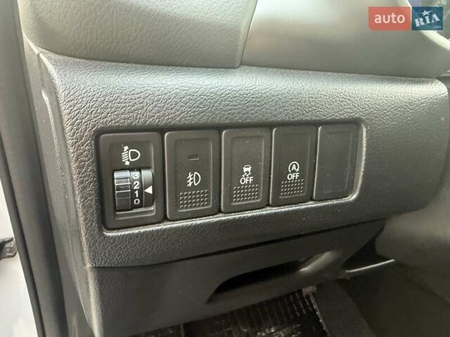 Белый Сузуки Витара, объемом двигателя 1.37 л и пробегом 112 тыс. км за 16800 $, фото 18 на Automoto.ua