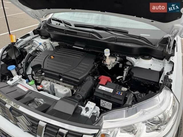 Білий Сузукі Вітара, об'ємом двигуна 1.59 л та пробігом 20 тис. км за 22500 $, фото 74 на Automoto.ua