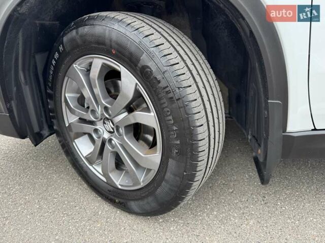 Білий Сузукі Вітара, об'ємом двигуна 1.59 л та пробігом 20 тис. км за 22500 $, фото 86 на Automoto.ua