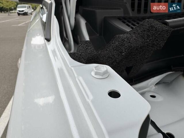 Білий Сузукі Вітара, об'ємом двигуна 1.59 л та пробігом 20 тис. км за 22500 $, фото 72 на Automoto.ua