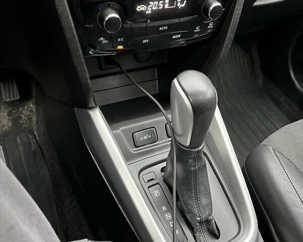 Бежевый Сузуки Витара, объемом двигателя 1.59 л и пробегом 175 тыс. км за 16000 $, фото 33 на Automoto.ua