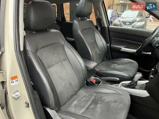 Бежевый Сузуки Витара, объемом двигателя 1.59 л и пробегом 175 тыс. км за 16000 $, фото 17 на Automoto.ua