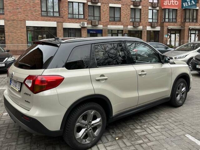 Бежевый Сузуки Витара, объемом двигателя 1.59 л и пробегом 175 тыс. км за 16000 $, фото 13 на Automoto.ua