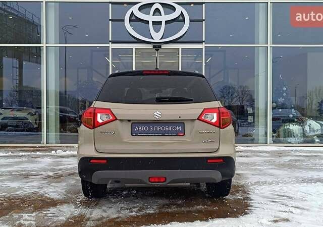 Бежевый Сузуки Витара, объемом двигателя 1.59 л и пробегом 176 тыс. км за 15577 $, фото 3 на Automoto.ua