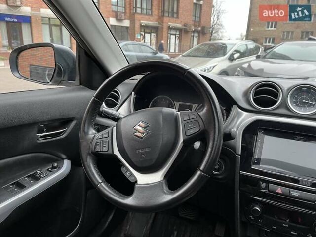 Бежевый Сузуки Витара, объемом двигателя 1.59 л и пробегом 175 тыс. км за 16000 $, фото 21 на Automoto.ua