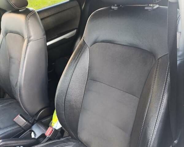 Бежевый Сузуки Витара, объемом двигателя 1.6 л и пробегом 263 тыс. км за 16200 $, фото 11 на Automoto.ua