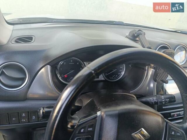 Бежевый Сузуки Витара, объемом двигателя 1.6 л и пробегом 263 тыс. км за 16200 $, фото 9 на Automoto.ua