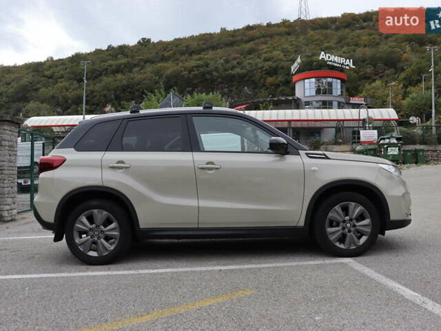 Бежевий Сузукі Вітара, об'ємом двигуна 1.37 л та пробігом 86 тис. км за 20500 $, фото 1 на Automoto.ua