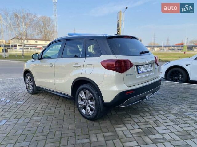 Бежевый Сузуки Витара, объемом двигателя 1.37 л и пробегом 22 тыс. км за 19600 $, фото 6 на Automoto.ua